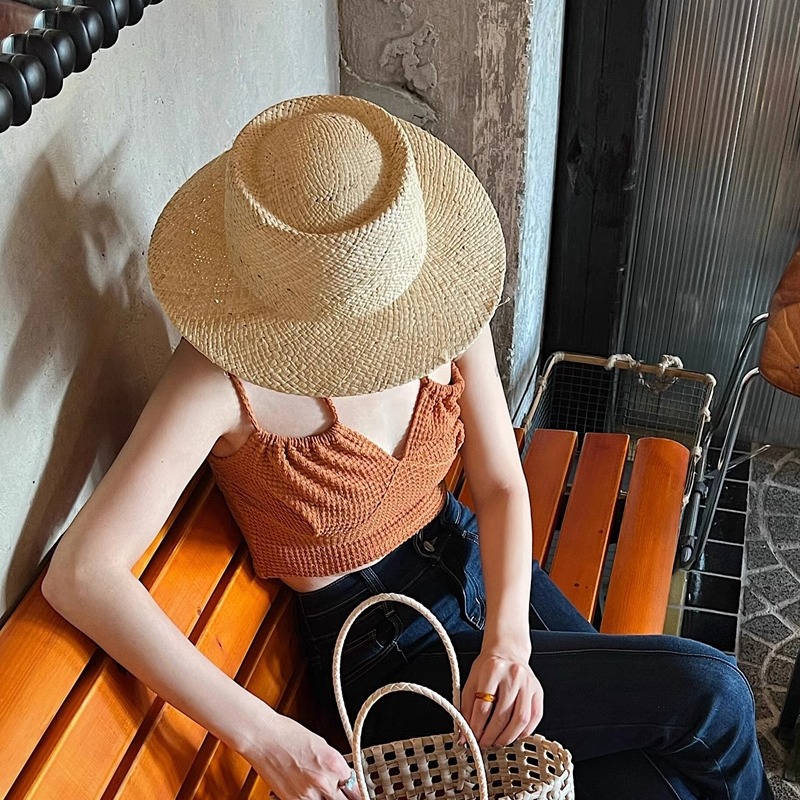 轻薄新款田园风拉菲草帽