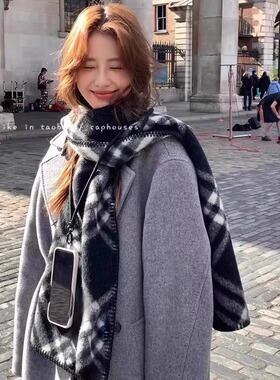 高级感复古黑白格纹拼色围巾女生冬季韩版长款百搭保暖披肩围脖厚