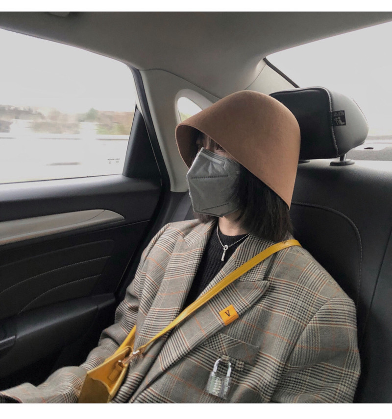 大头围羊毛秋冬复古钟型素颜水桶