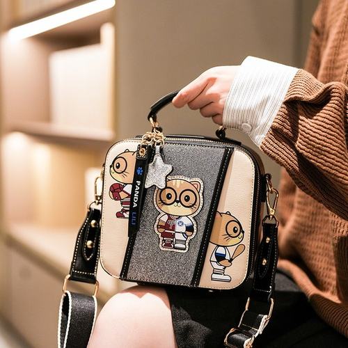 生日礼物女生闺蜜实用高级感手提斜挎包女款成年礼送女朋友的礼物