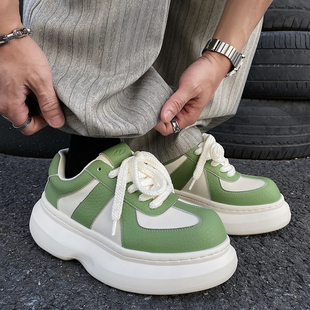男潮鞋 面包鞋 丑萌宽楦大头板鞋 两点浪漫7CM轻质厚底增高德训板鞋