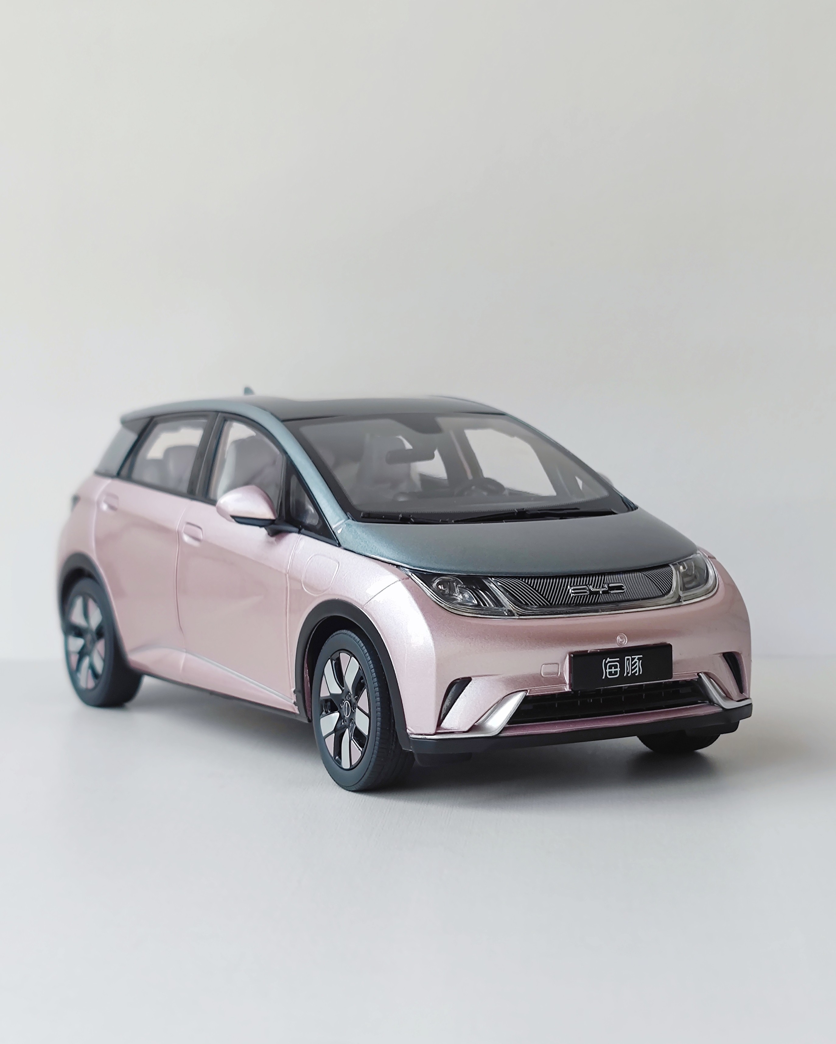 1:18原厂车模 比亚迪海豚 BYD 纯电动版汽车模型合金仿真
