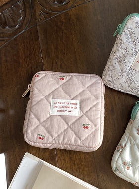 清新ins风简约绗缝收纳迷你包口红包数据线包零钱包