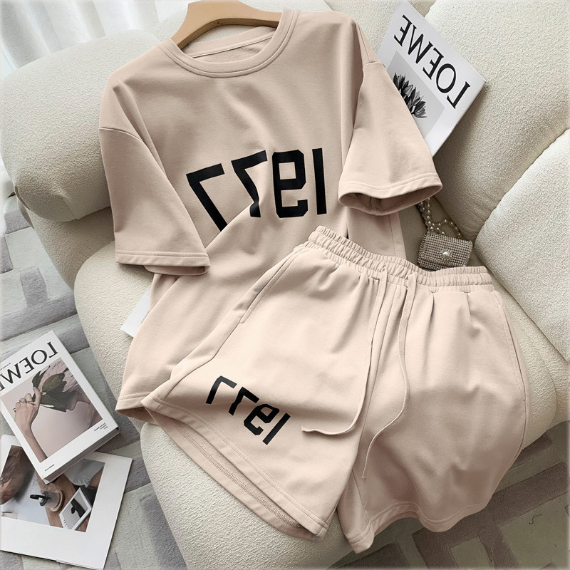 유명 바이어 매장 통관 누출 패션 반바지 정장 여성 패셔너블 스트리트 하이엔드 스포츠 및 레저 투피스 세트