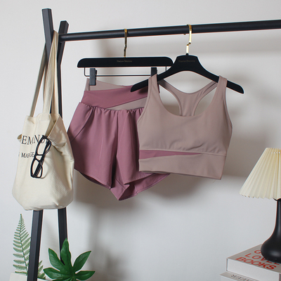 运动文胸套装女夏速干健身假两件短裤宽松跑步一体式瑜伽内衣背心