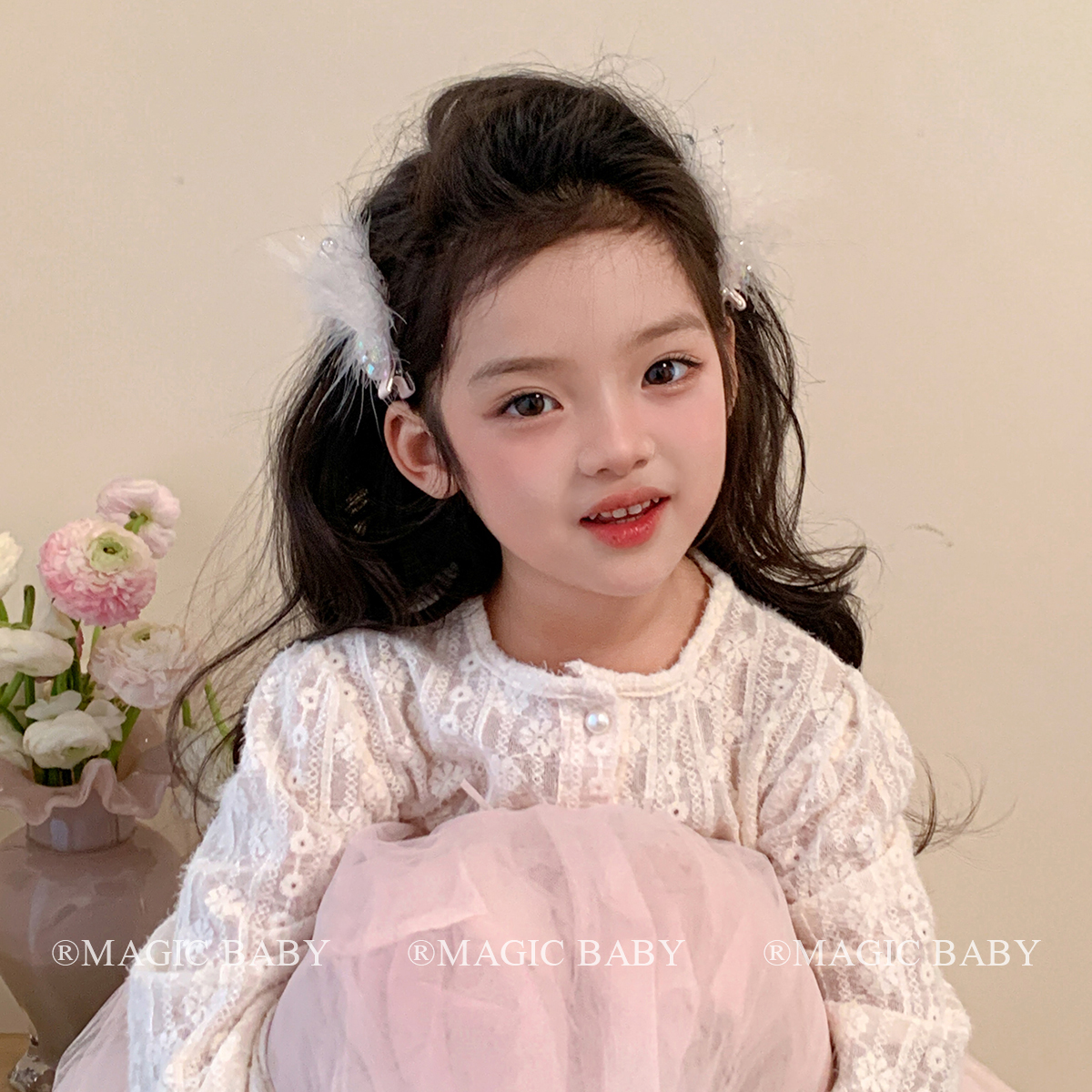 1对装 儿童超仙白色羽毛发夹儿童六一表演夹子对夹发饰公主风边夹