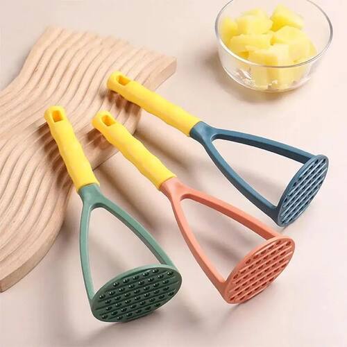 1 Pcs Kitchen PP Pressed Potato Masher Ricer Puree Juice Mak