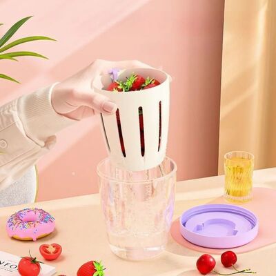 Salad Cup With Fork Cylindrical Plastic Fruit Cup Multifunct