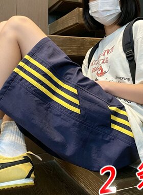 运动短裤男ins潮流港风帅气百搭男生五分裤子薄款侧杆沙滩休闲裤