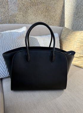 Caiforg 原厂进口马鞍皮牛皮marlo12女包大容量真皮手提腋下包