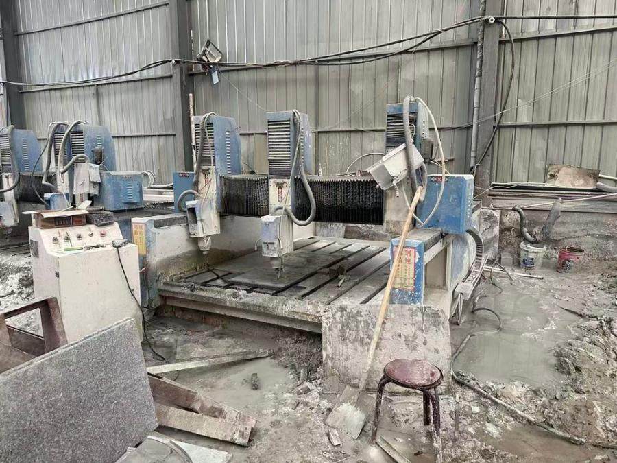 1月11日西宁3轴石材雕刻机，设备编号：191672网络拍卖公告