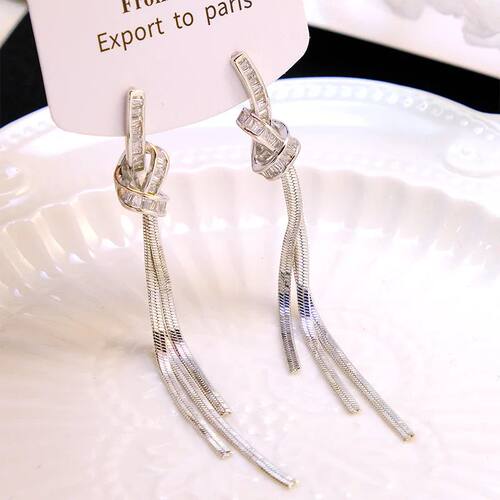 2025 Light Luxury Elegant Long Geometric Tassel Dangle Earri