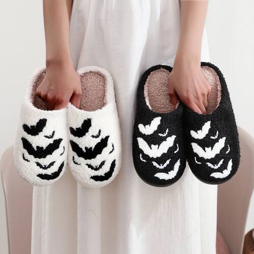 Halloween Bat Pattern Embroidered Plush Home Thick-Soled Com
