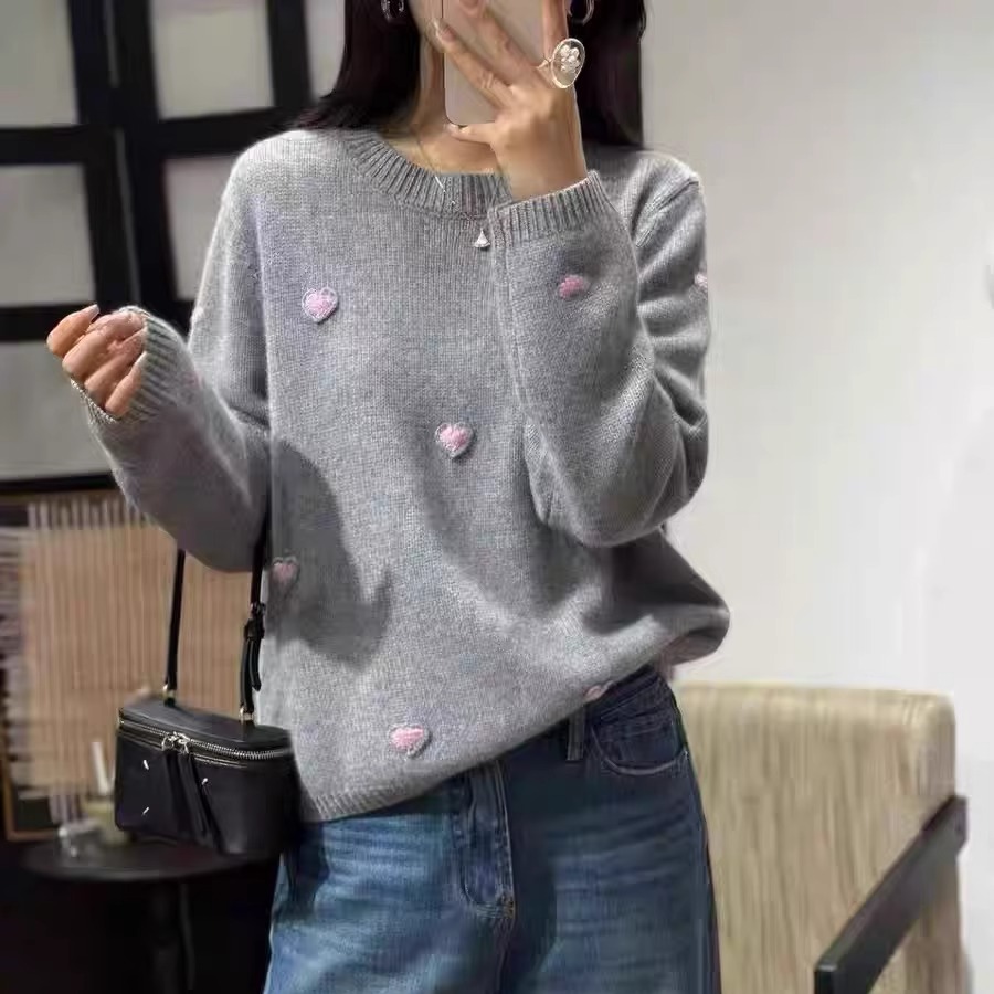 100%山羊绒毛衣欧洲站2025秋季新款欧货立体爱心刺绣针织衫女潮