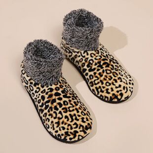 Women Man Fall and Winter Warm Thicken Leopard Floor Socks H