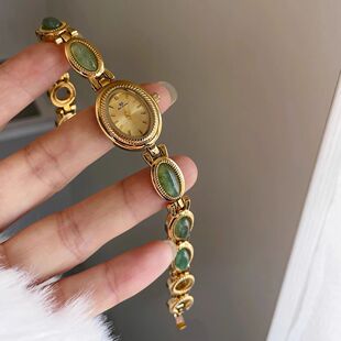 High-end Watches for Woman Elegant Green Jewelry Jade Quartz