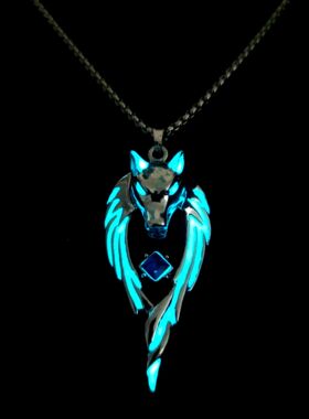 Vintage Glowing In The Dark Moon Luminous Wolf Pendant Neckl