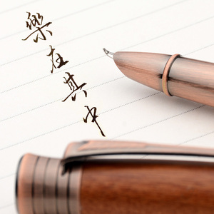 手工打磨的笔尖，书写顺滑