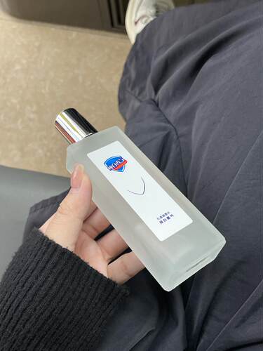去上班被同事误以为刚洗完澡！纯白香气淡香持久留香清新自然香水