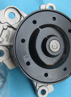 适用丰田花冠卡罗拉冷却水泵ZZEFE发动机水泵04050607-12老款带垫