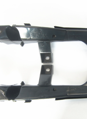 适用丰田霸道普拉多前杠支架前保险杠连接固定卡扣0304050607老款