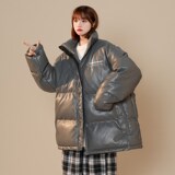 浅灰色