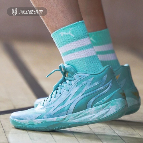 彪马男篮球鞋实战训练