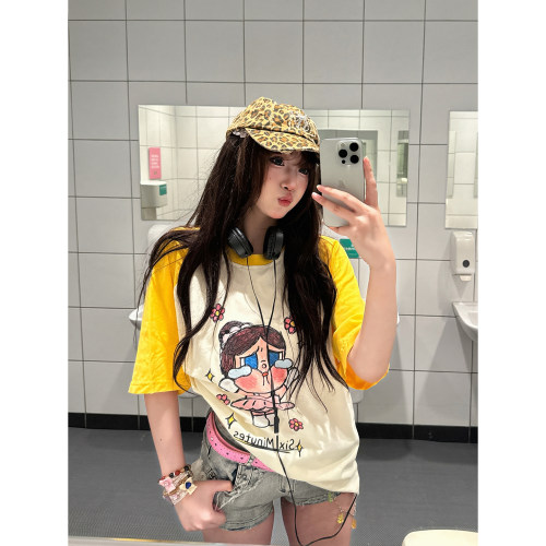 哭笑女孩印花插肩袖T恤女短袖t恤
