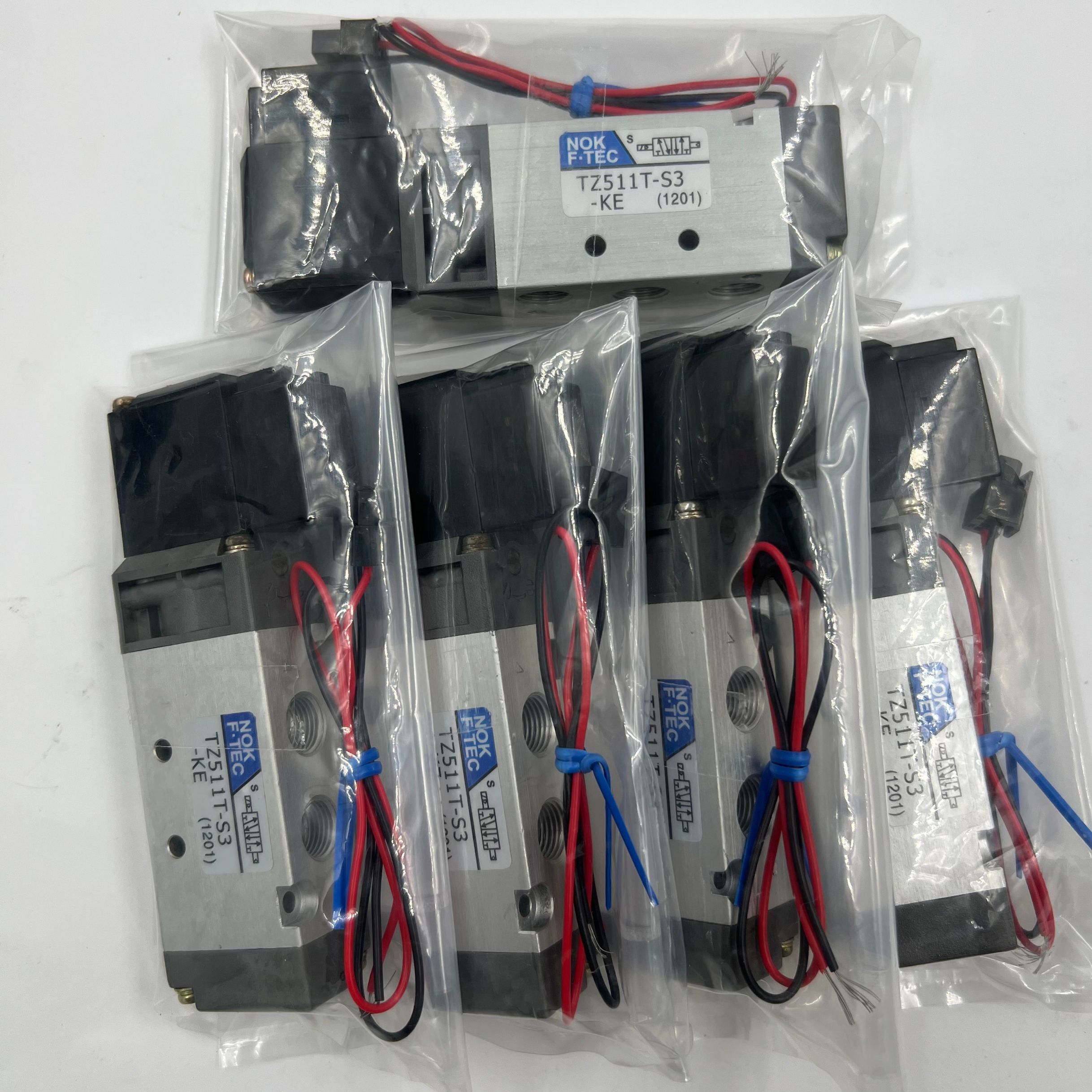 原装正品NEW-ERA电磁阀TZ511T-DP3-KE/TZ511T-S3-KE大量现货销售