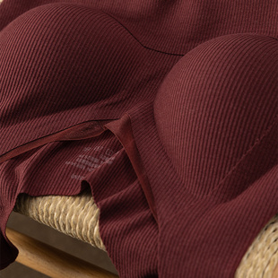 特 法G软糯含胸垫V领美背背心文胸女8S46 春天家 少穿1件更舒服