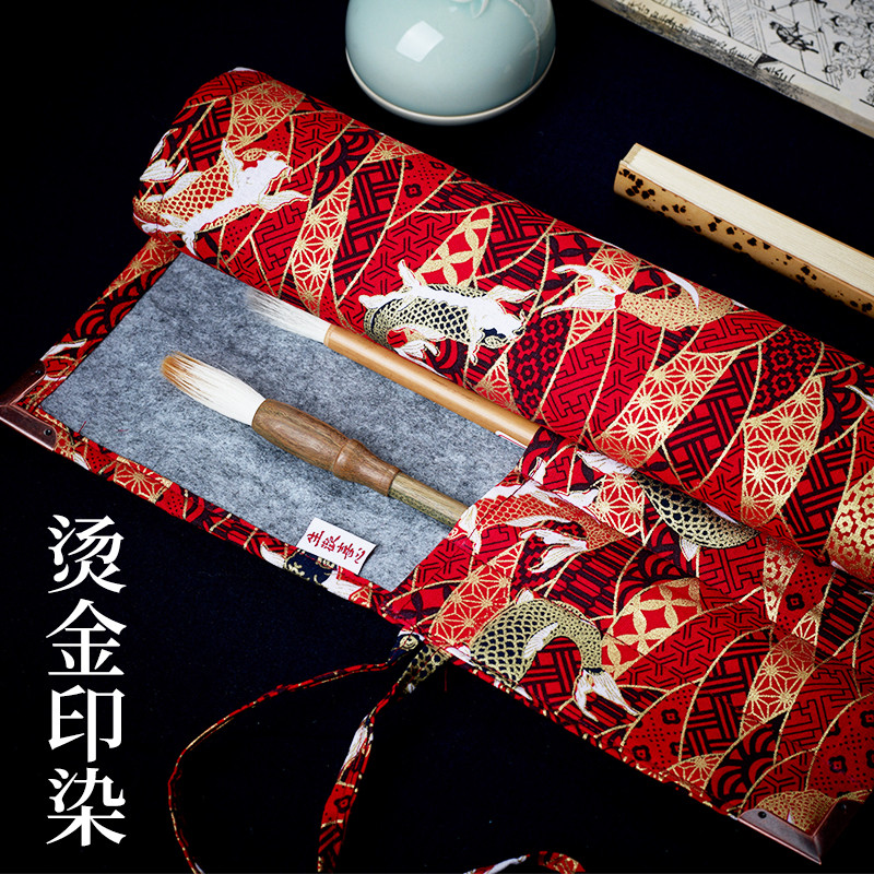 墨客沁手工布藝毛筆筆簾中國風複古創意簡約帆布棉布卷筆袋手工刺繡印花圖案書法國畫具文房四寶用品32*35cm在類目 電子詞典/電紙書/文化用品, 畫具/畫材/書法用品, 筆簾中 - 來自Buy2taobao.com提供專業的淘寶代購服務