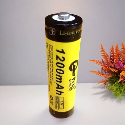 乔裕台灯原装18650可换充电电池3.7v1200mAh通用手电筒电蚊拍电池