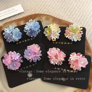 渐变多巴胺撞色花团锦簇耳钉爆款度假氛围感高级感小众甜美耳饰