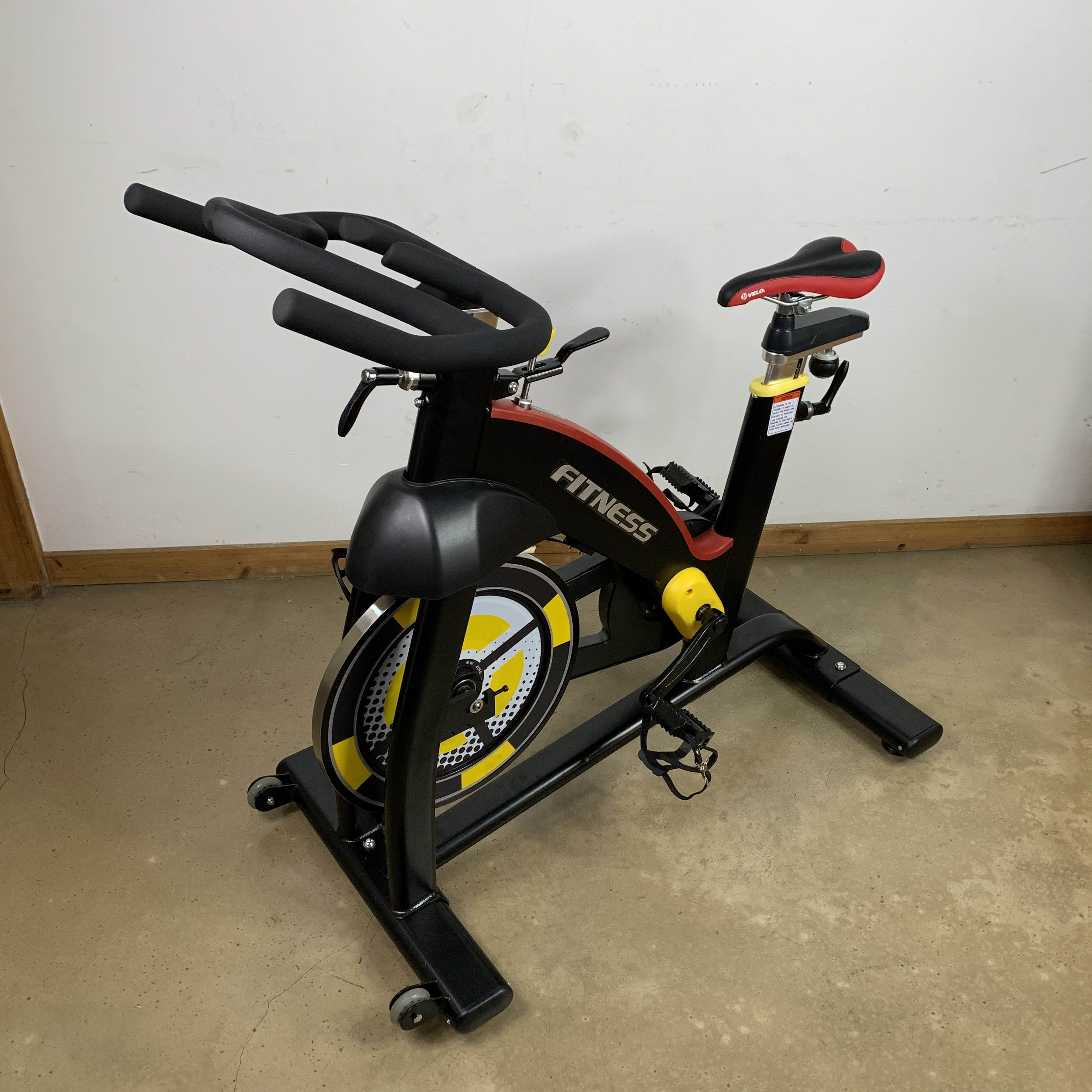 迈宝赫m-5809动感单车商用级别 家用动感单车超静音室内健身器材