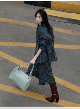 2024秋新款周雨彤同款小香风粗花呢宽松长衬衫外套半身裙套装女