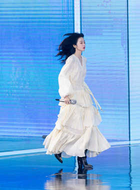 夏季春色寄情人周雨彤同款蛋糕长裙连衣裙长袖度假法式裙子拖地裙