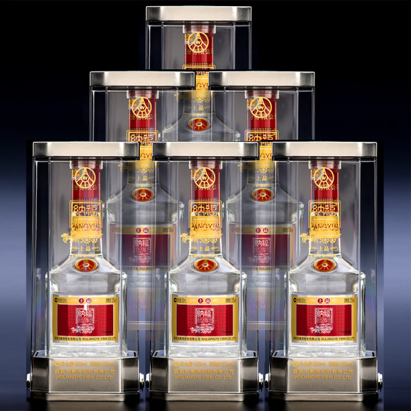 五粮液 纳福·彰显尊贵 上品 52度浓香型白酒 500ml*6瓶礼盒装 双重优惠折后￥399包邮