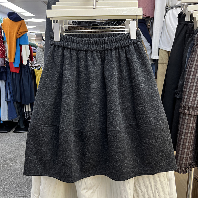灰色毛呢花苞半身裙伞裙