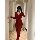 法式 复古交叉v领长袖 针织连衣裙秋冬气质裙子收腰绑带打底长裙女