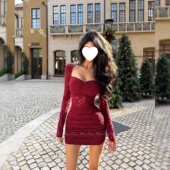 法式 蕾丝连衣短裙女性感微透绒感显身材包臀裙