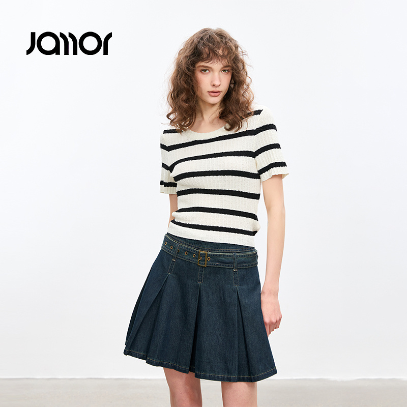 经典黑白条纹  后背系带设计