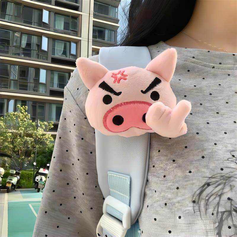 肥嘟嘟左卫门小猪磁吸胸针挂件