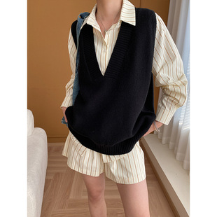 SN5123 时髦大V领廓形粗针织马甲2025秋冬新款 司南 北欧叠穿风