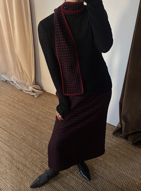 AULDCAT 2026FW 进口面料 中长款黑底红点点提花羊毛半身裙