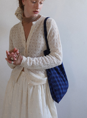 AULDCAT 2023SS  小花瓣领马海毛羊毛混纺镂空针织开衫 春款