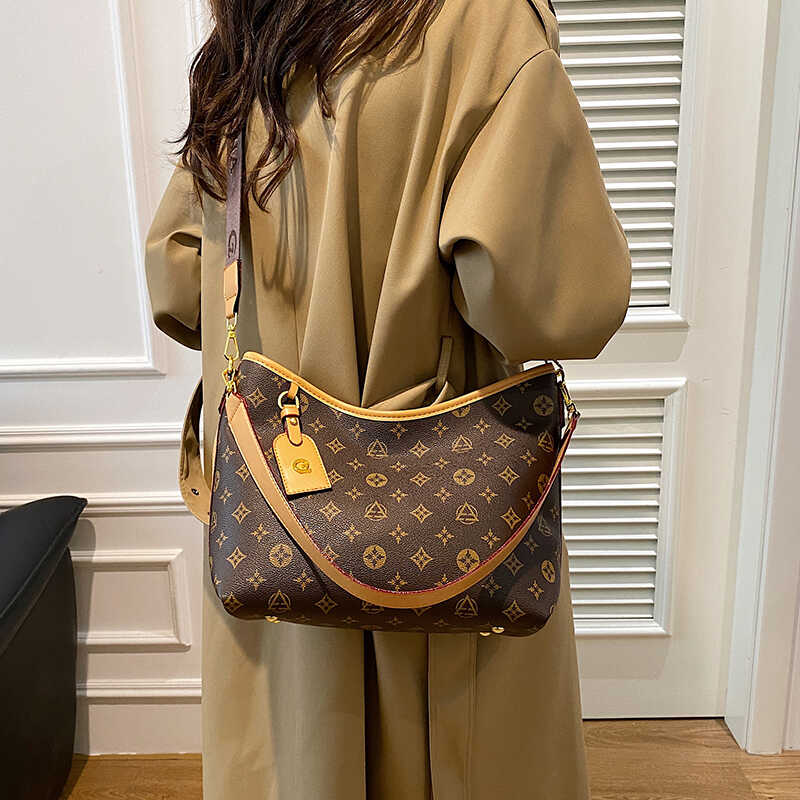 大容量复古托特包包女2025新款老花女包休闲购物袋通勤单肩斜挎包
