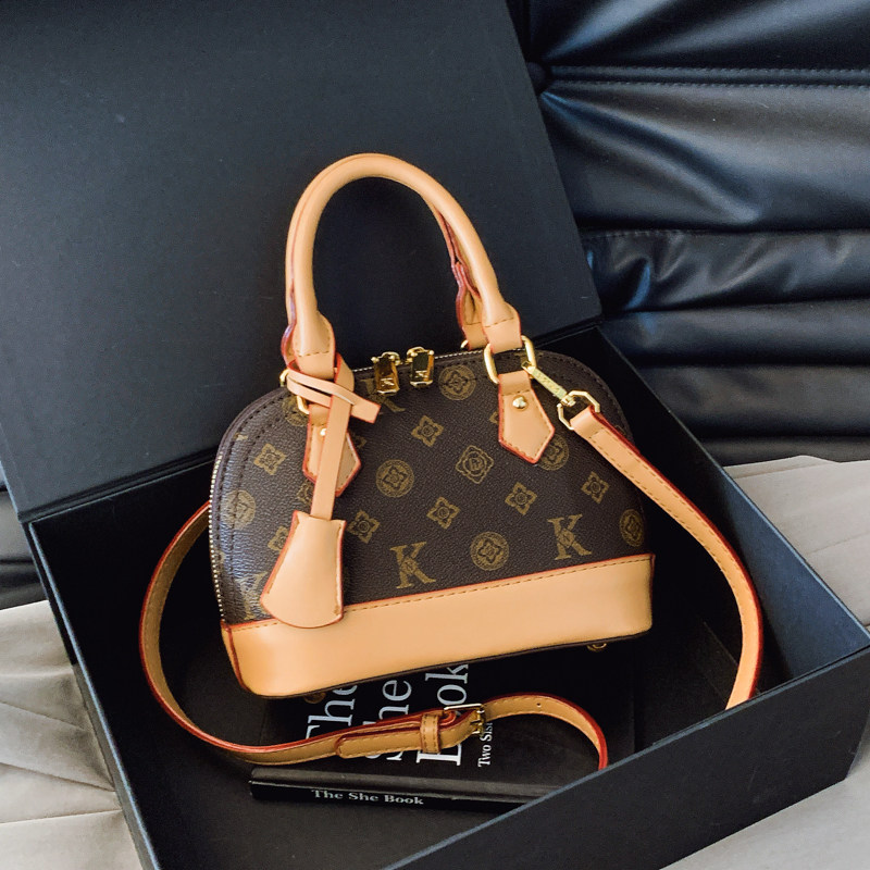 轻奢复古包包女士2025新款潮夏季时尚质感贝壳包百搭斜挎单肩小包,箱包皮具/热销女包/男包,小方包,淘宝优惠券,粉丝福利购,淘宝优惠卷