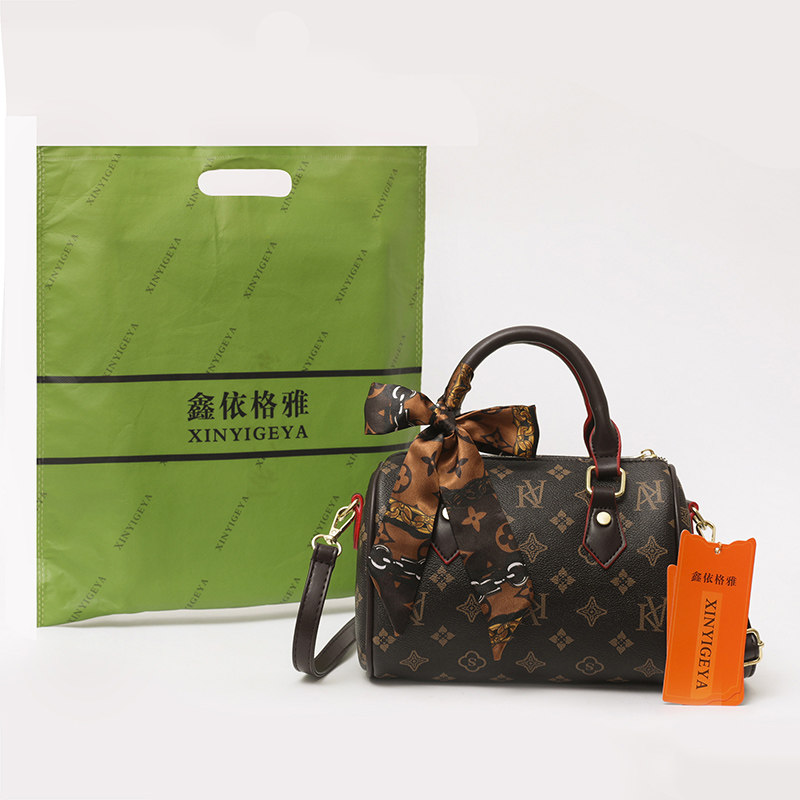 真皮波士顿枕头包女2025新款时尚百搭夏季复古老花手提单肩斜挎包