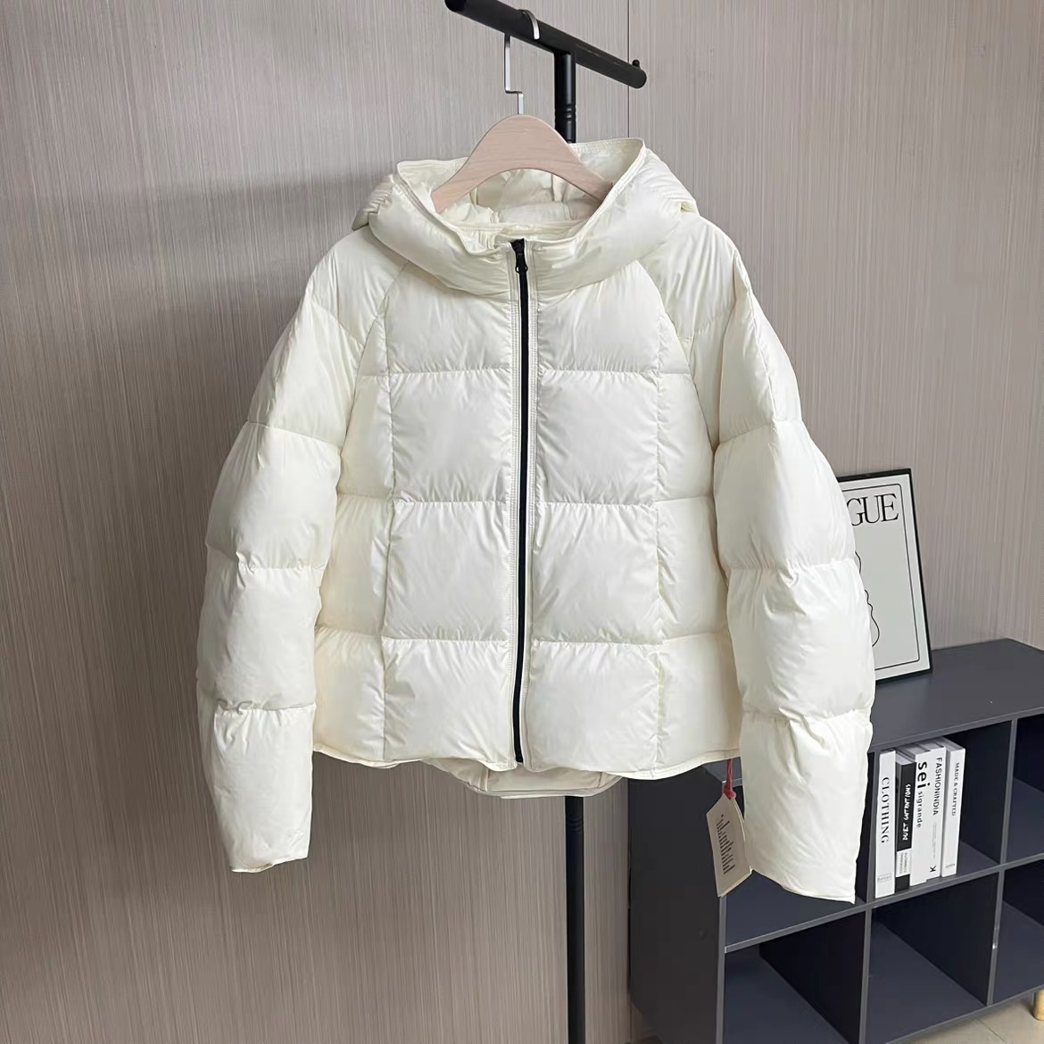 DK26123韩国保暖短款羽绒服女冬季小个子显瘦连帽羽绒服 白鸭绒