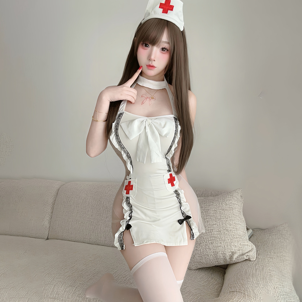 萝莉直播护士cosplay制服少女口水变装可爱粉色主播镂空低胸热舞